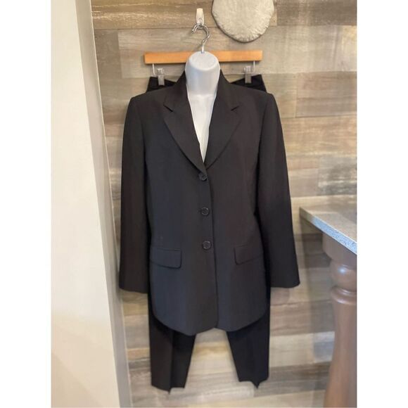 Liz Claiborne Pants - Liz Claiborne 8 wool blend black pantsuit long￼ blazer/pants